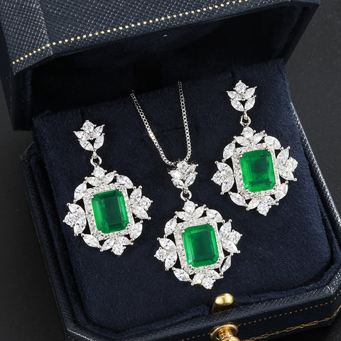 GREEN EMERLAD MINI CUTE JEWELRY SET Magnificent Jewelry Set Minimalism Style Exotic Vivid Green Color & Glow Color Jewelry Set 18K White Gold Plated